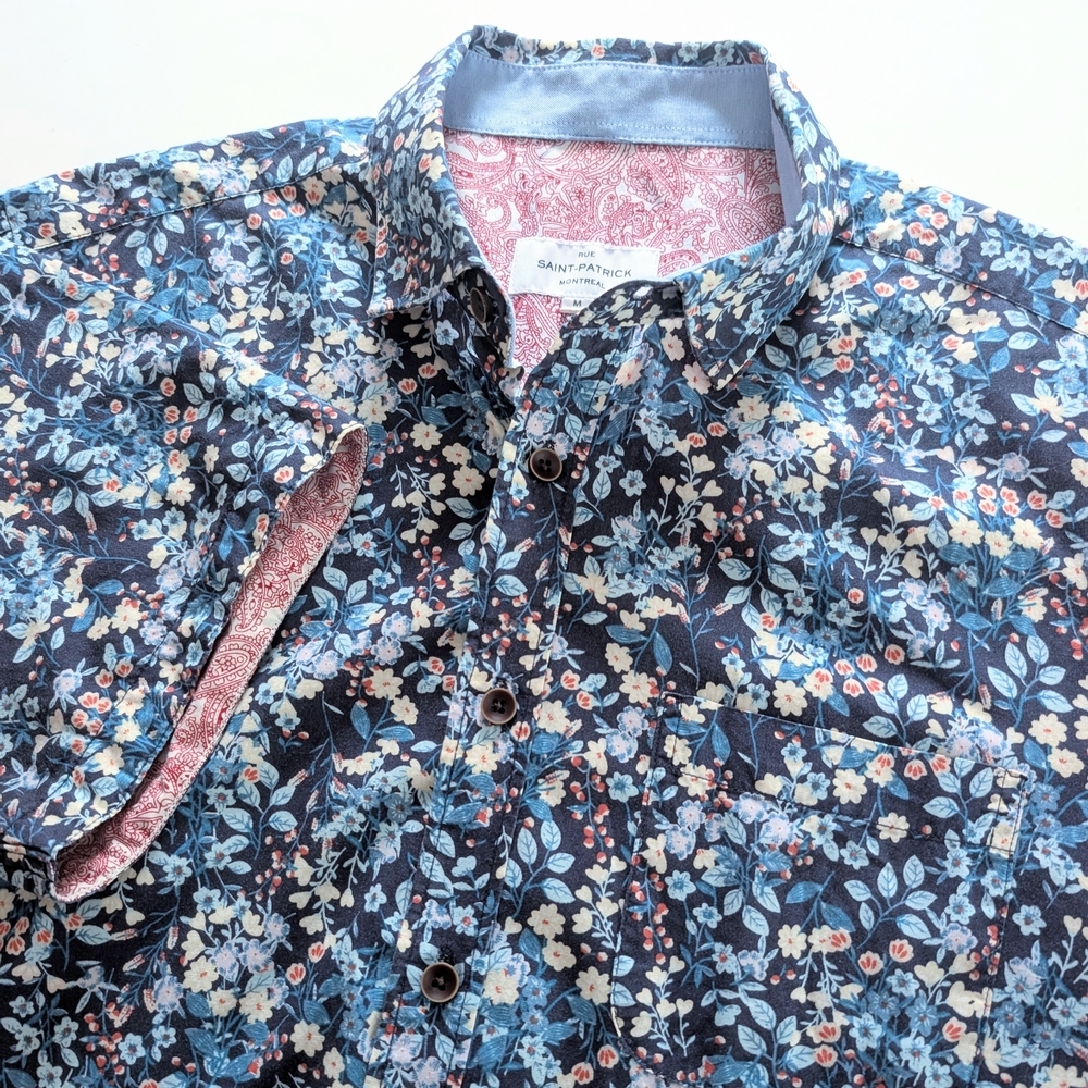 Rue Saint-Patrick (🇨🇦) Men's Floral Button-Up Short Sleeve Shirt ~ Size M